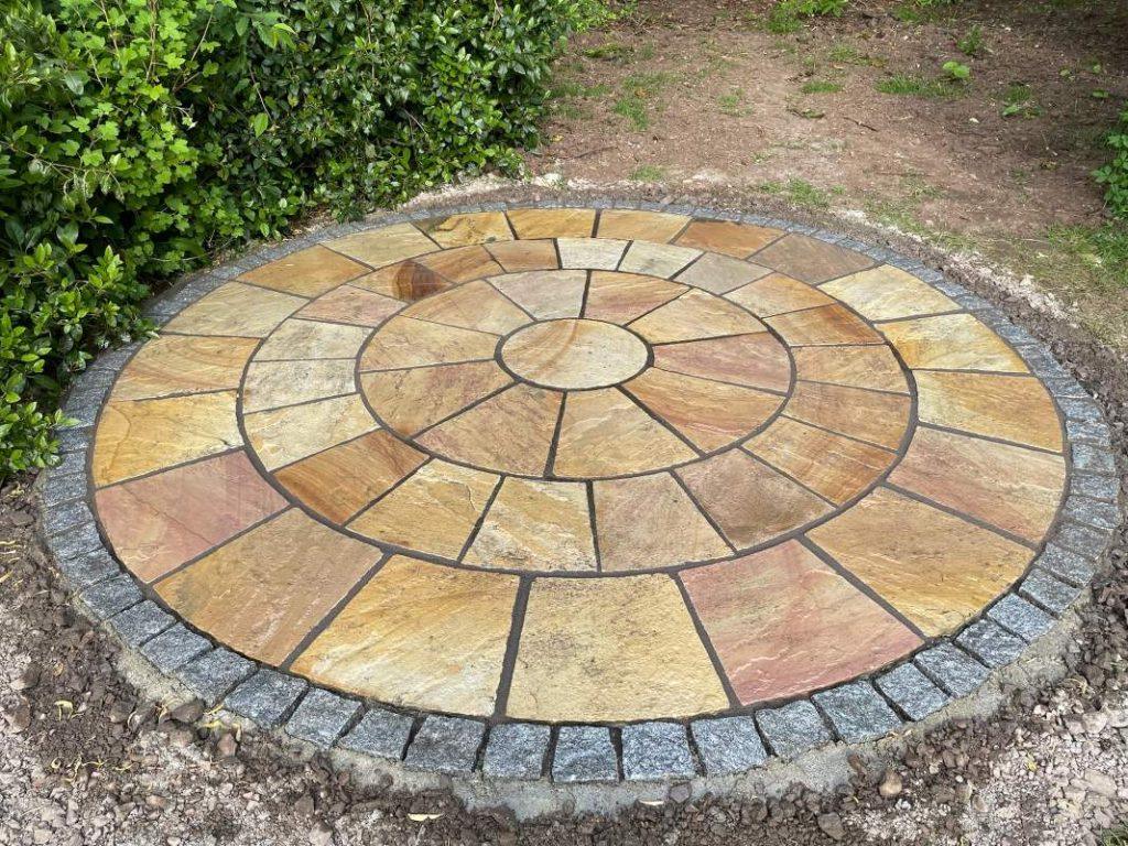 circular patio area